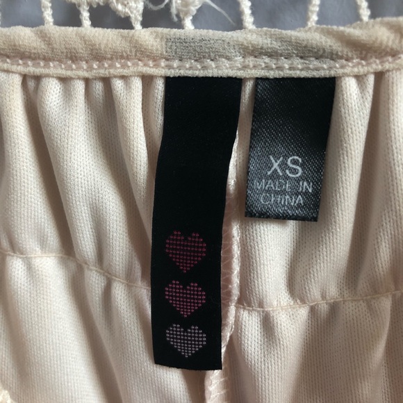 Dress crochet and sheer lined - short sheath style - Picture 2 of 8